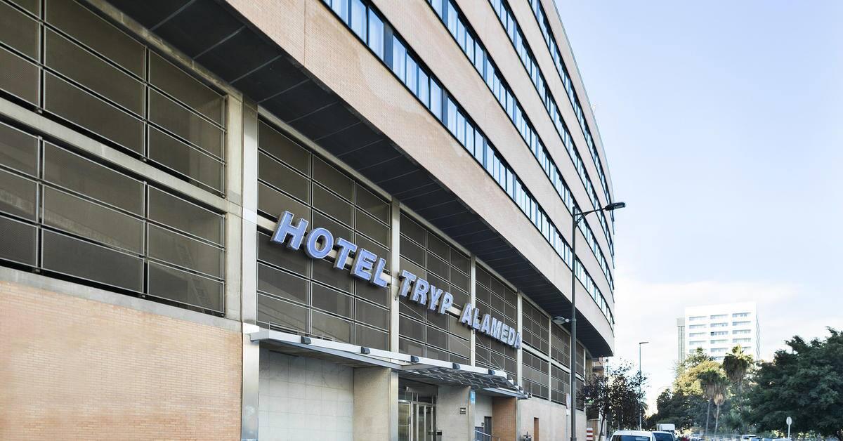 Hotel Malaga Alameda Centro Affiliated By Melia Dış mekan fotoğraf