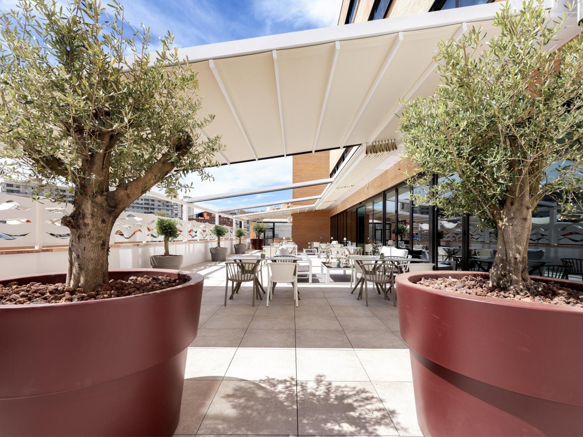 Hotel Malaga Alameda Centro Affiliated By Melia Dış mekan fotoğraf