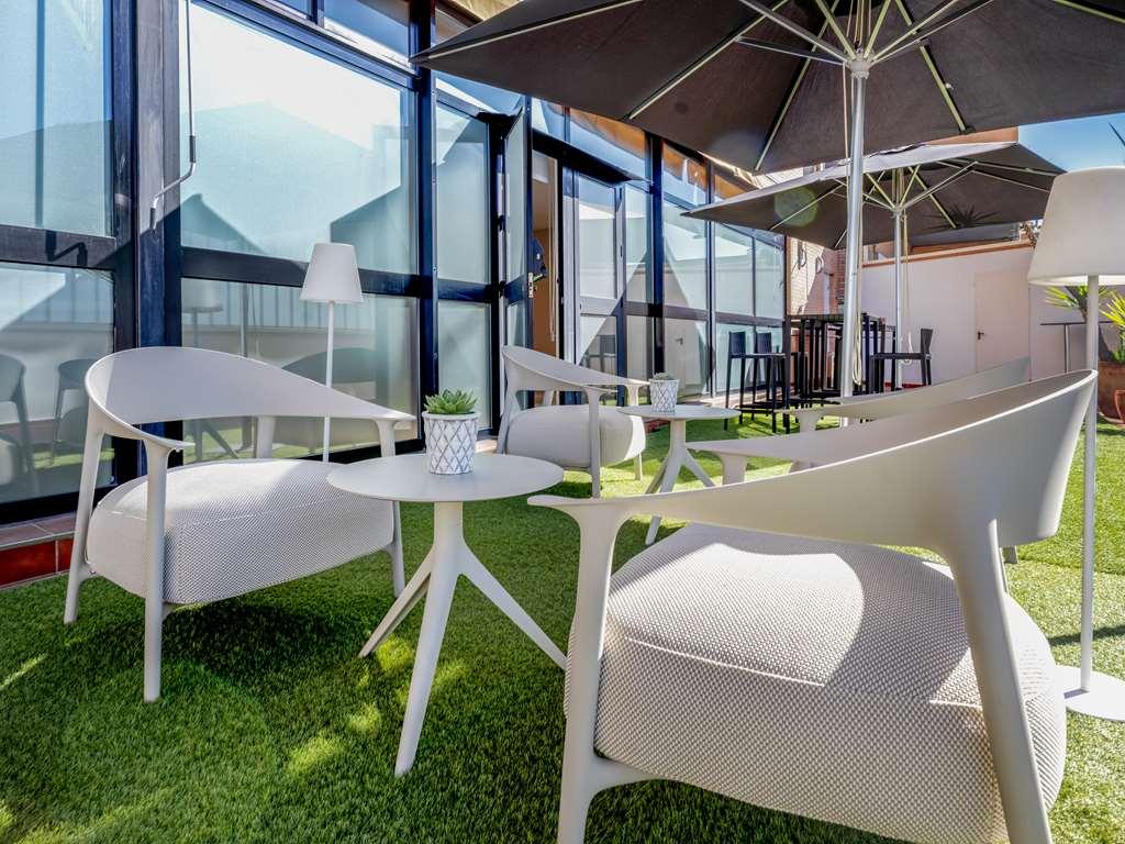 Hotel Malaga Alameda Centro Affiliated By Melia Restoran fotoğraf